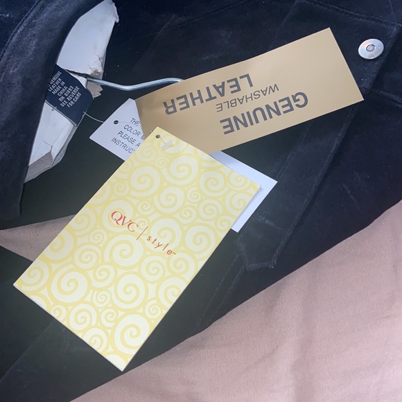 Swayed Jacket - Picture 3 of 3